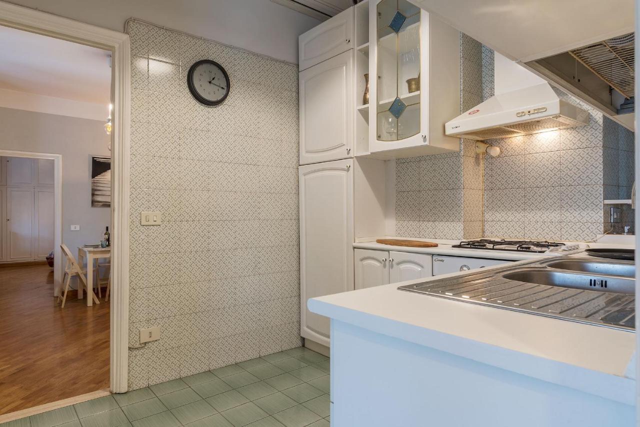 Trastevere & Ponte Sisto Cozy Flat Rom Exterior foto